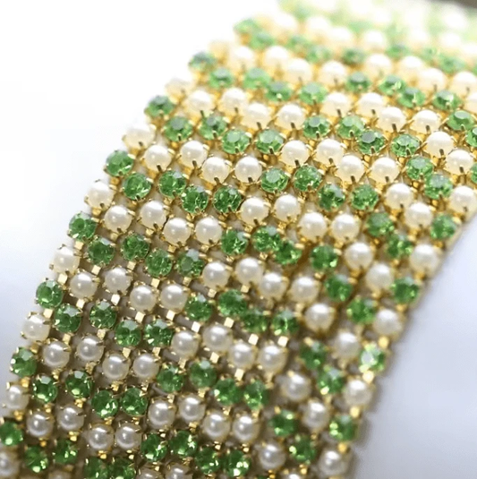 Ss6 Pearl and Green Stones (Alternating) on Gold Metal Rhinestone Chain (Sold by 36) SS6 Metal Rhinestone Chain