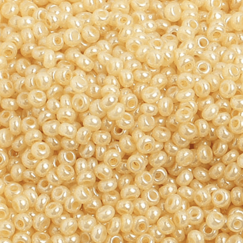 Preciosa Ornela 10/0 Preciosa Seed Beads 10/0 Opaque Pearl Ivory,  Preciosa Seed Beads