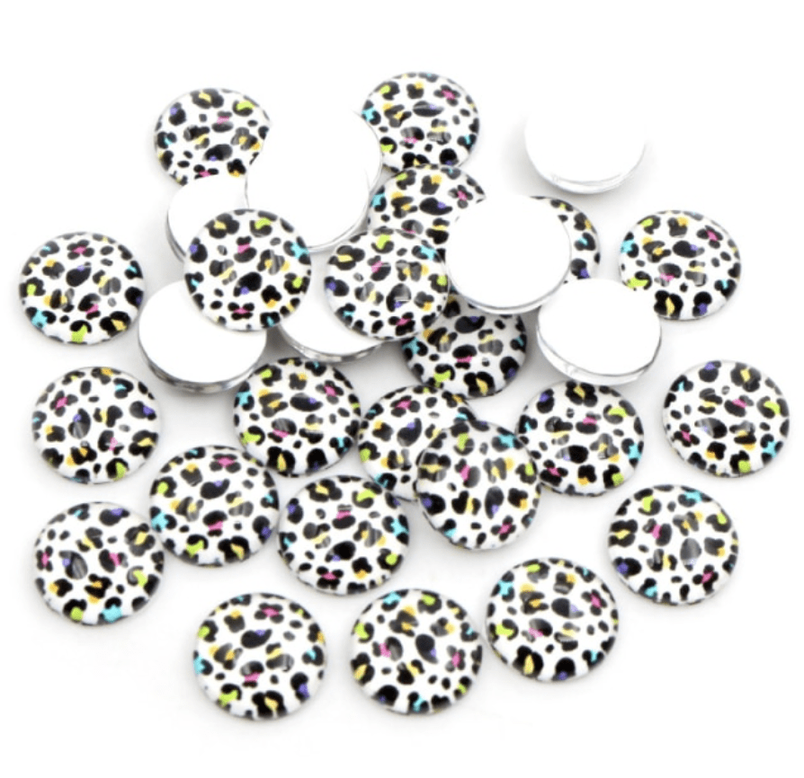 Sundaylace Creations & Bling Resin Gems Black & White with Colourful Spots Cheetah 10mm Cheetah Colourful Animal Acrylic Printed Gem, Glue on, Resin Gems