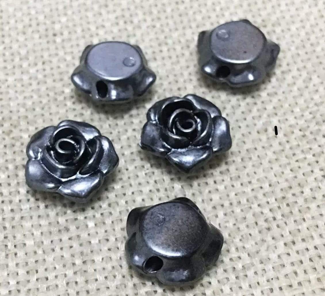 Sundaylace Creations & Bling Resin Gems Pearl Grey Rose 11mm Acrylic Roses with Side hole, Sew on Floral Resin Gem