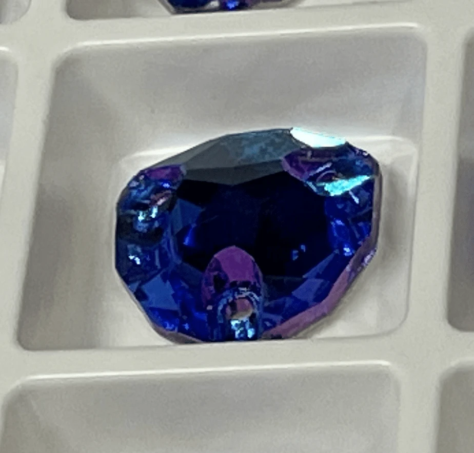 Sundaylace Creations & Bling Fancy Glass Gems 12mm Blue Flame *hint of purple Fat Triangle Trillion, Sew on, Fancy Glass Gems