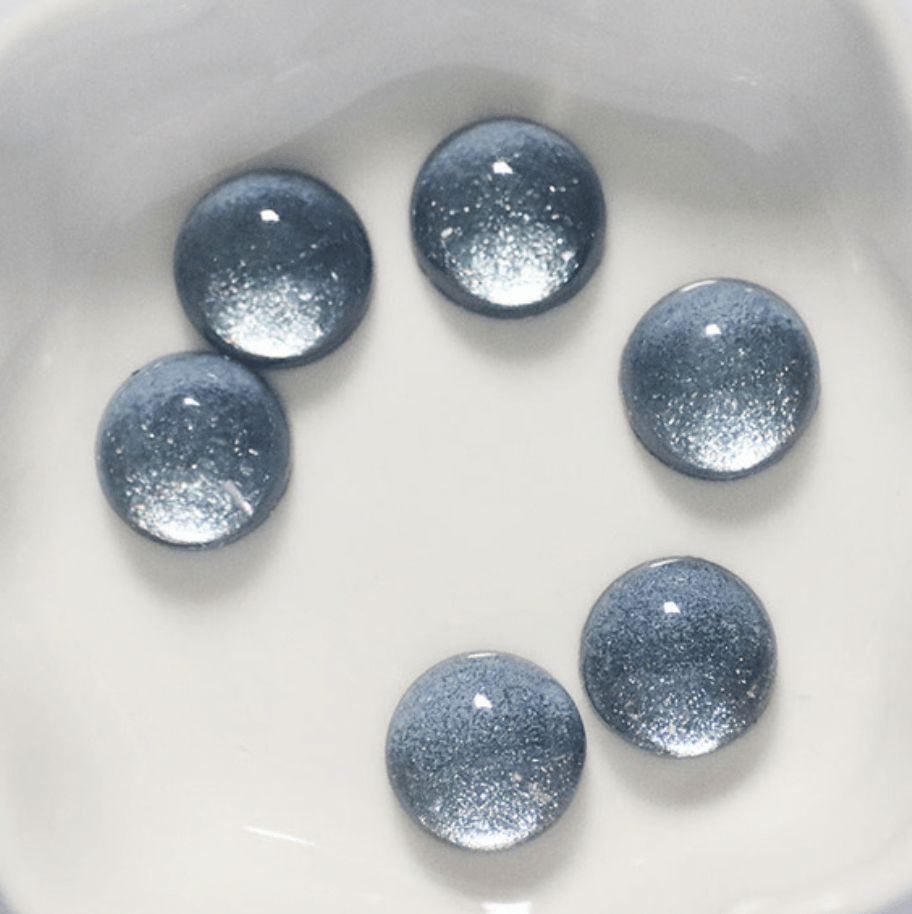 Sundaylace Creations & Bling Resin Gems Grey-Blue Sparkle 12mm Sparkling Glitter Rivoli, Glue on, Resin Gems (Sold in Pair)