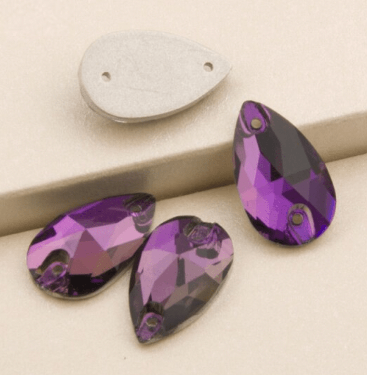 Sundaylace Creations & Bling Glass Gems 13*22mm Purple-Burgundy Teardrop, Sew on,  Glass gem