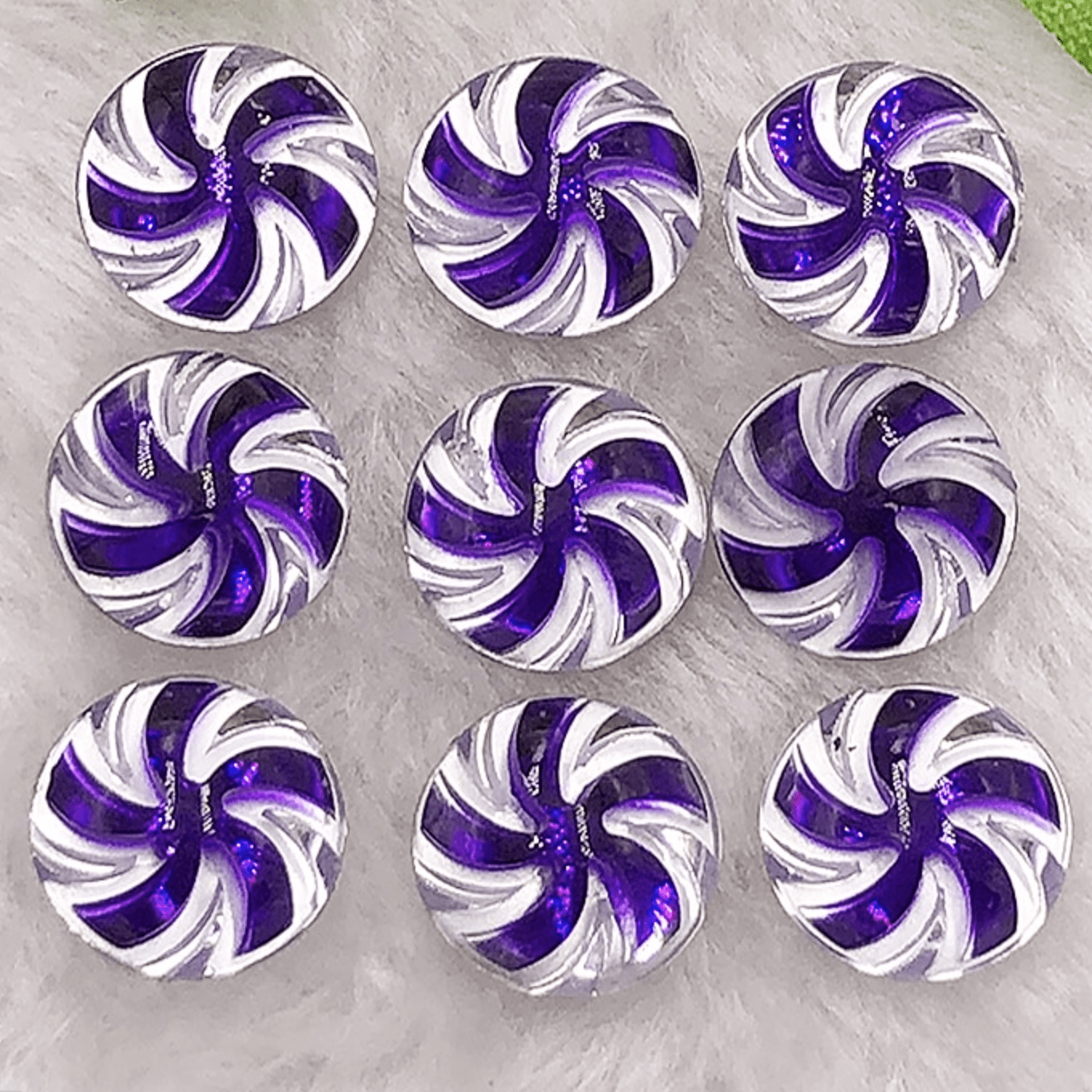 Sundaylace Creations & Bling Resin Gems 14mm Purple and Silver Pinwheel Design Round, Glue on, Resin Gems