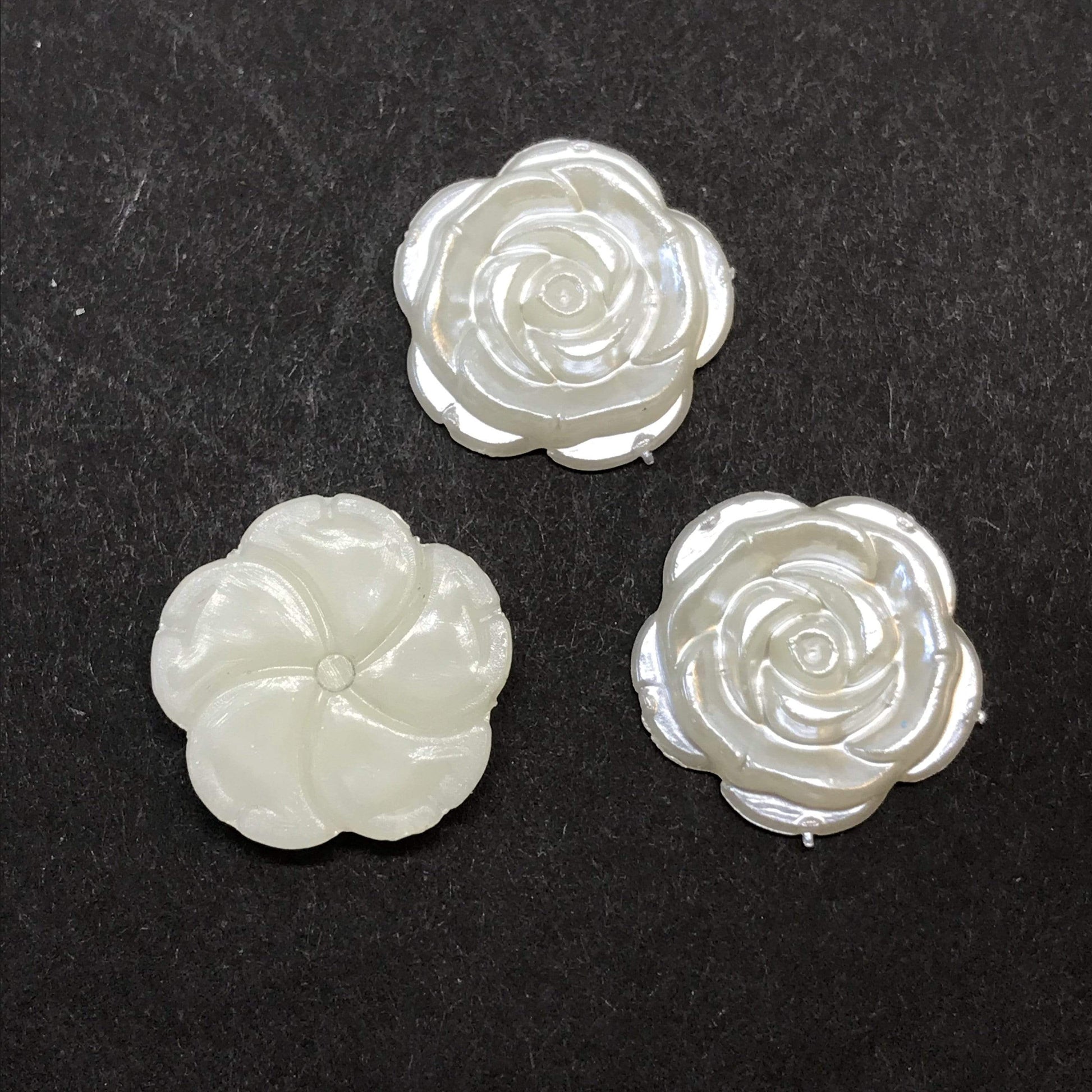 Sundaylace Creations & Bling Pearl Gems 17*17mm Flat Ivory Pearl Roses Flower, Glue on, Resin Gem