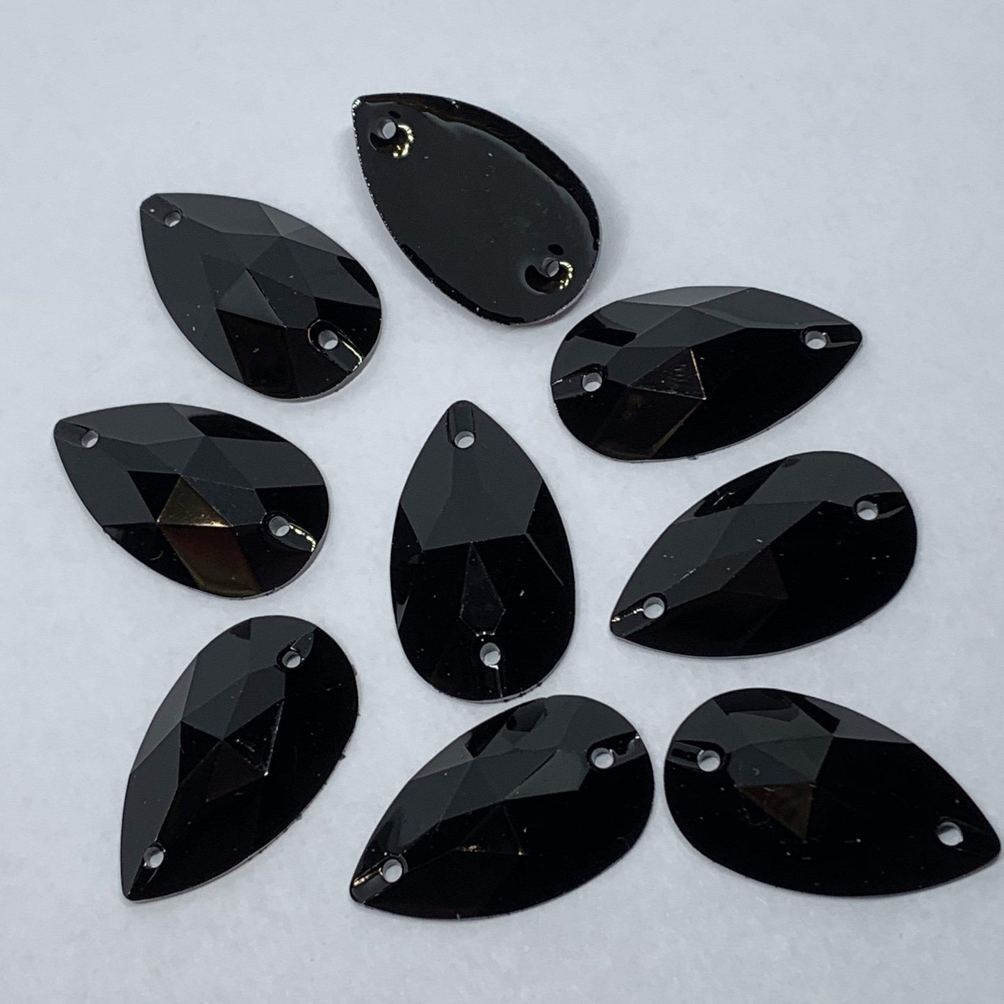 Sundaylace Creations & Bling Resin Gems 17*28mm Black Large Teardrops, Sew On, Resin Gem