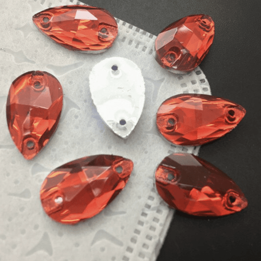 Sundaylace Creations & Bling Resin Gems 17*28mm Red Large Teardrop, Sew on, Resin Gems