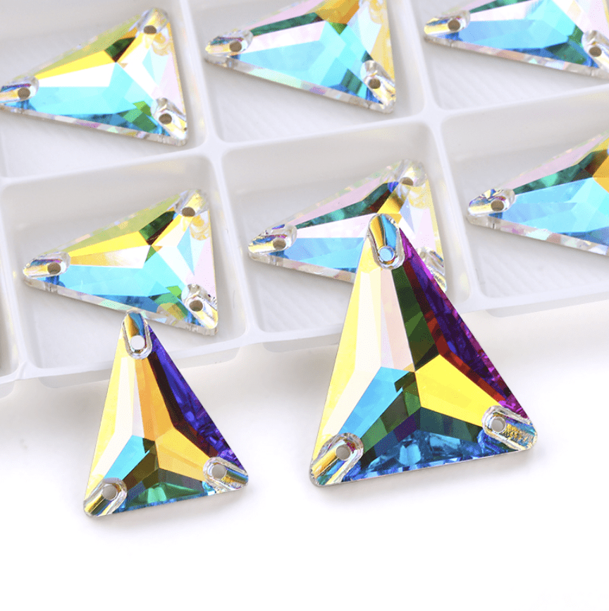 Sundaylace Creations & Bling Fancy Glass Gems 18*21mm AB Isosceles Triangle, New Shape Arrow, 2020, Sew on, Fancy Glass Gem