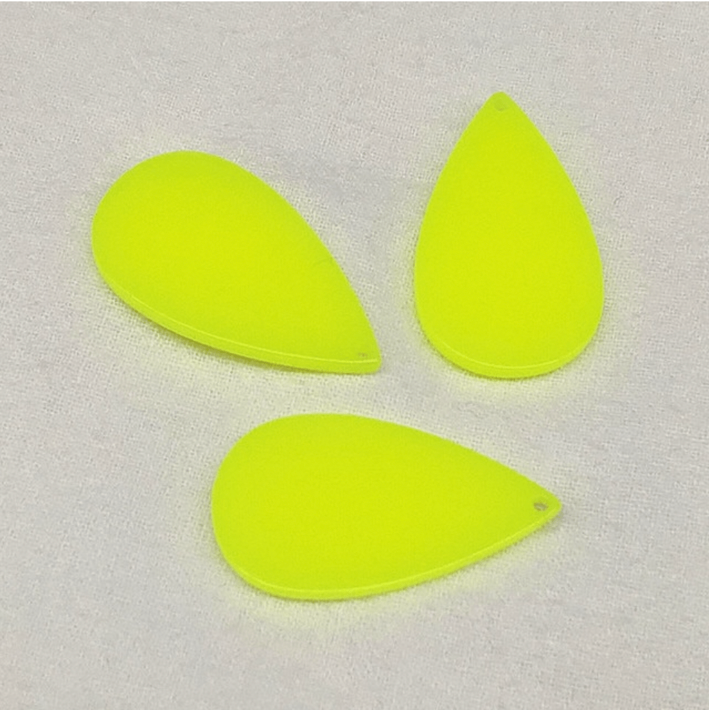 Sundaylace Creations & Bling Neon Yellow 20*35mm Large Neon Teardrop Acrylic, Top hole, Resin Gems (Sold in Pair)