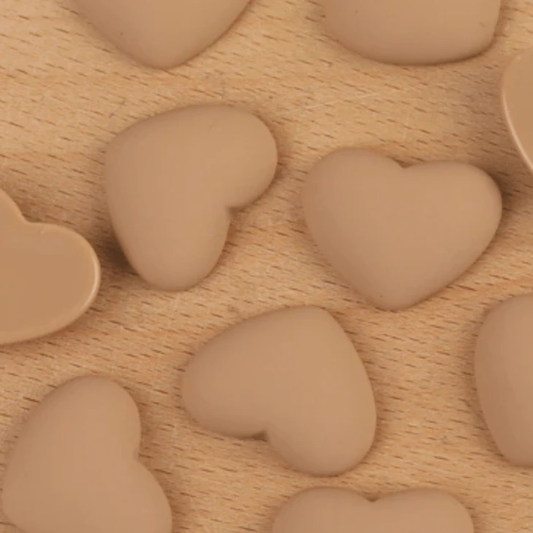 Sundaylace Creations & Bling Resin Gems Tan Heart 20mm HEART Shaped Matte Rubber Gems, Glue on, Matte Resin Gems
