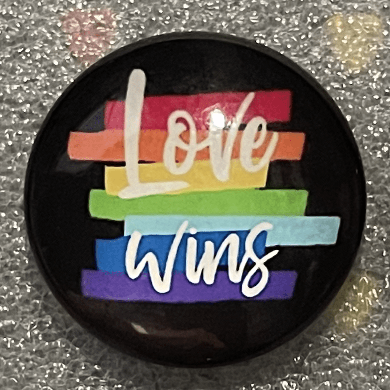 Sundaylace Creations & Bling Resin Gems Love Wins 25mm "Love Wins" & "Love is Love." Pride Ally Rainbow Acrylic Glue on, Resin Gem