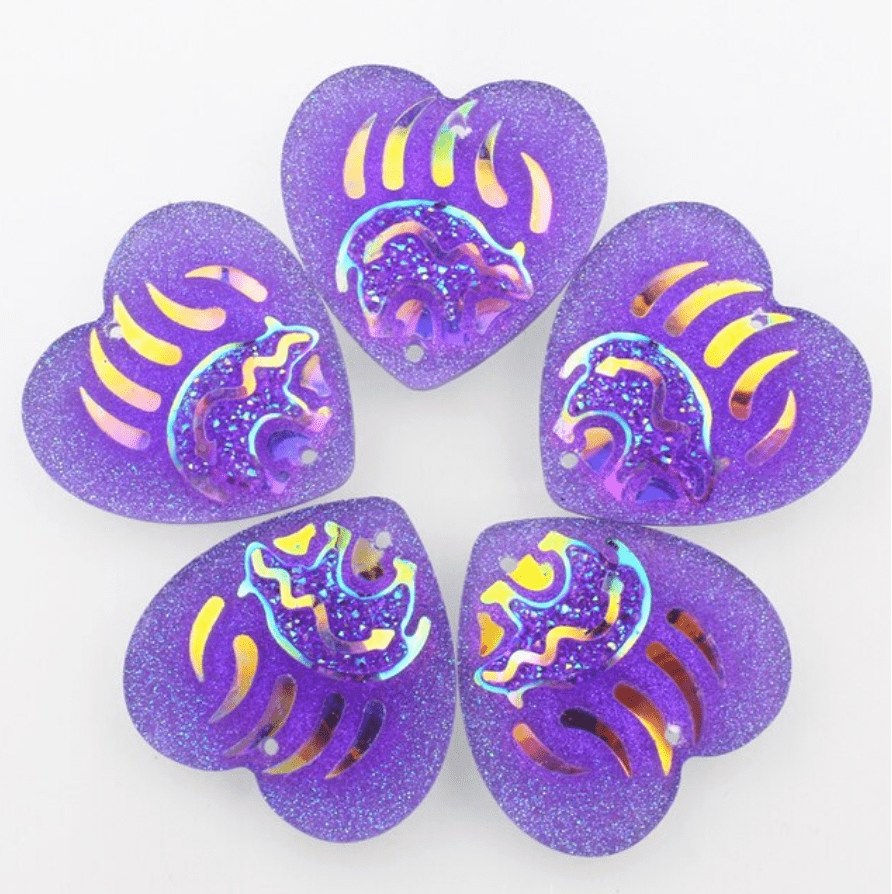 Sundaylace Creations & Bling Resin Gems Purple Ab with Bear Design 25mm Bear PAW Design in HEART Shaped, Sew on, Resin Gem