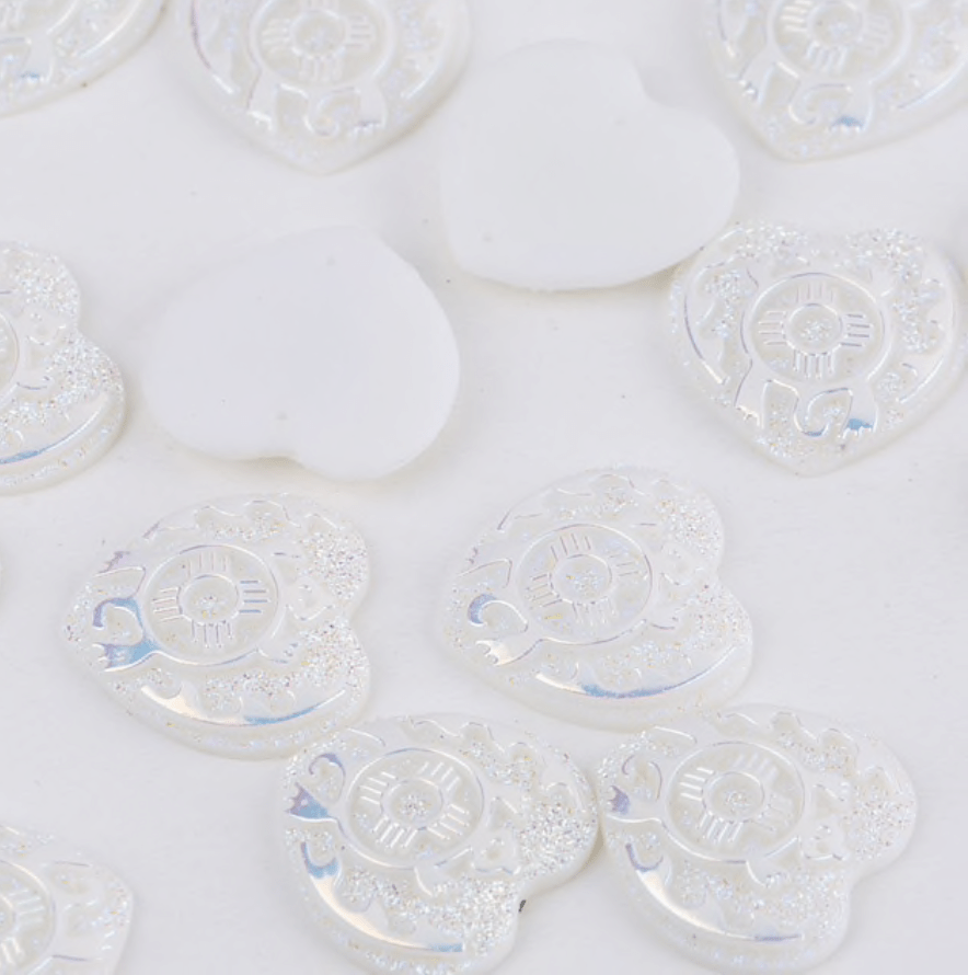 Sundaylace Creations & Bling Resin Gems White AB 25mm Turtle Design AB, Heart Shaped, Sew On, Resin Gems