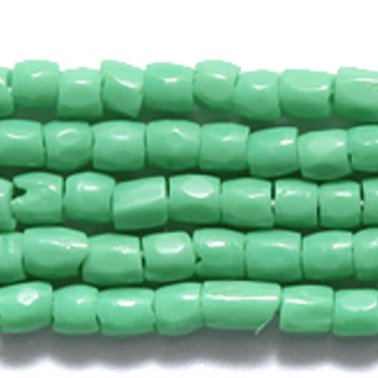 3 Cut 9/0 Beads Light Green Opaque *Limited time Hank 3-cut Beads