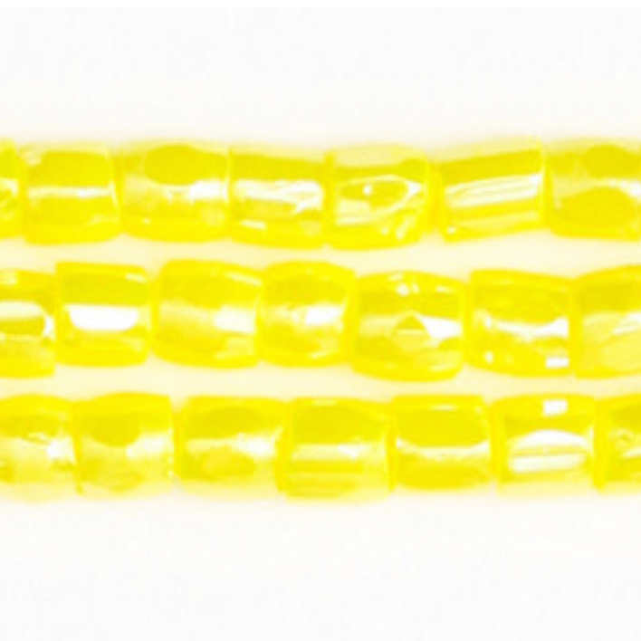 3 Cut 9/0 Beads Light Yellow Luster Opaque *Limited time Hank 3-cut Beads