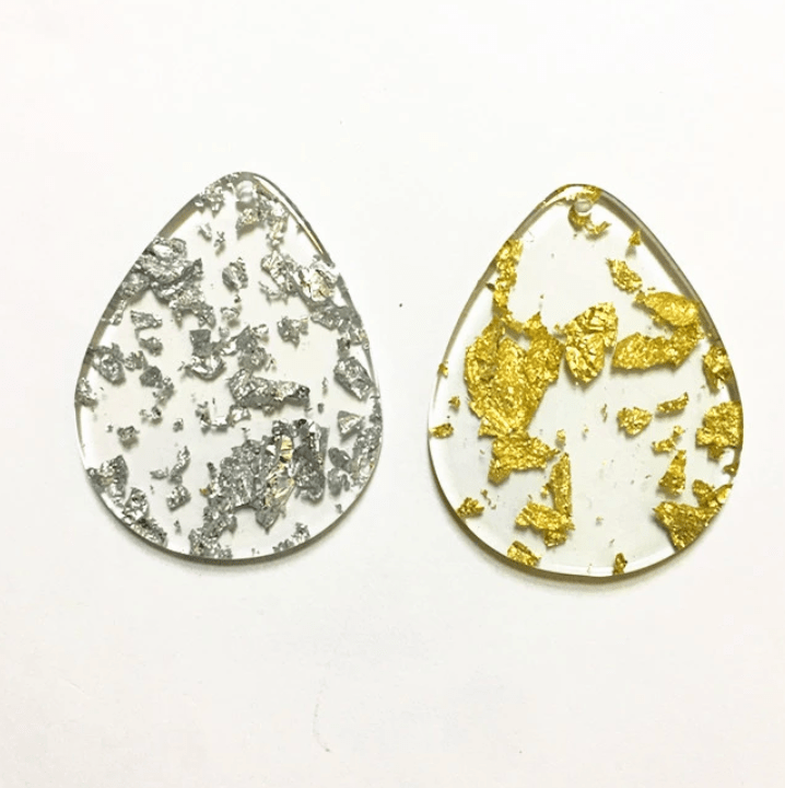 Sundaylace Creations & Bling Resin Gems 31*40mm Clear with Metallic Gold/Silver Flakes in Fat Triangle, Glue on, Resin Gems (Sold in Pair)