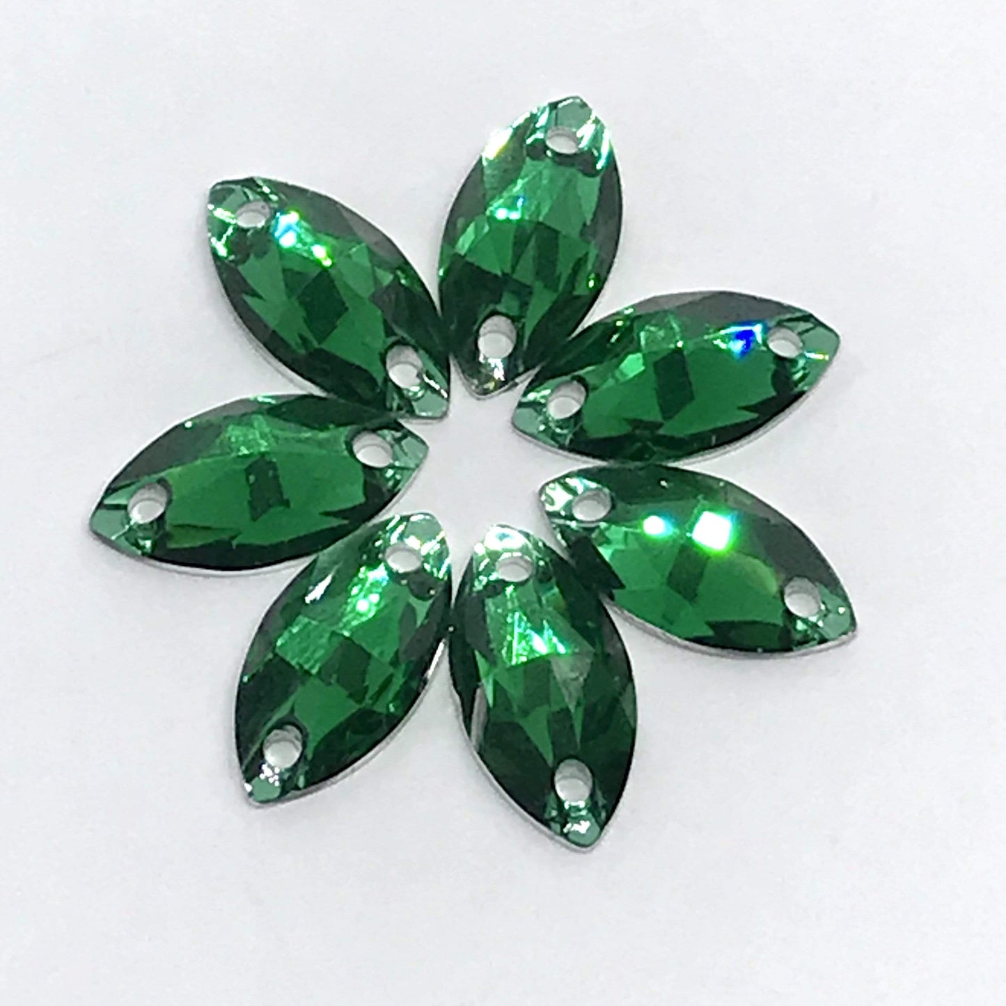Sundaylace Creations & Bling Resin Gems Green 7*12mm Mini Navette Resin Gem, sew on (Sold in sets of 12 gems)