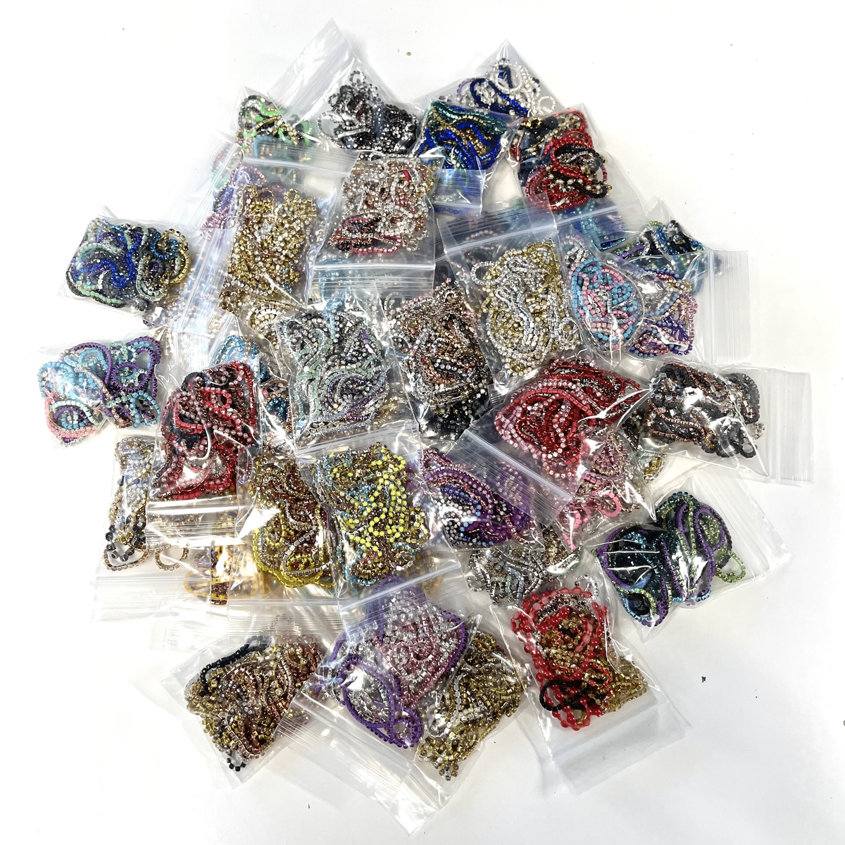 Sundaylace Creations & Bling Promotions "End of the Roll Surprise"  3 yards of Ss4-Ss12 Mixed Rhinestone Chain Surprise Kit, Promotions