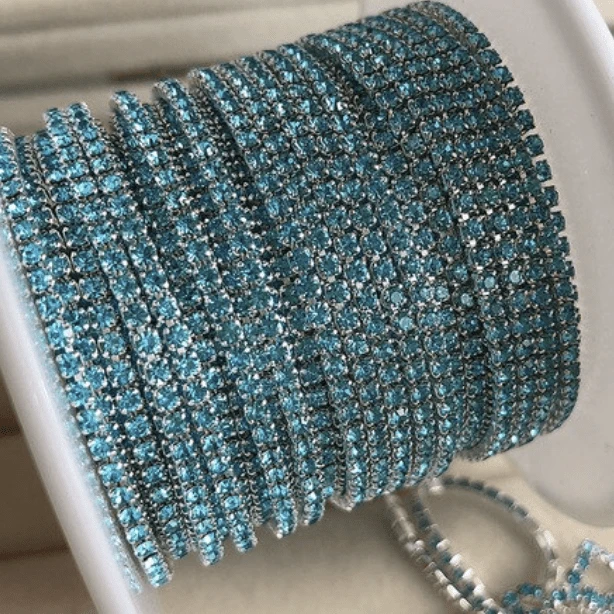 Sundaylace Creations & Bling SS4 Metal Rhinestone Chain Ss4 Aqua Stone on Silver Chain, Metal Rhinestone Chain 33"