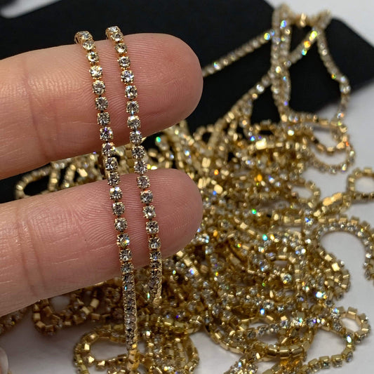 Sundaylace Creations & Bling SS4 Metal Rhinestone Chain Ss4 Clear Stone, Gold Metal Rhinestone Chain, Dense Chain, 33" inches
