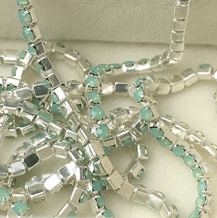 Sundaylace Creations & Bling SS6 Metal Rhinestone Chain Ss6 Seafoam Green OPAL Stone on Silver Dense Metal Rhinestone Chain
